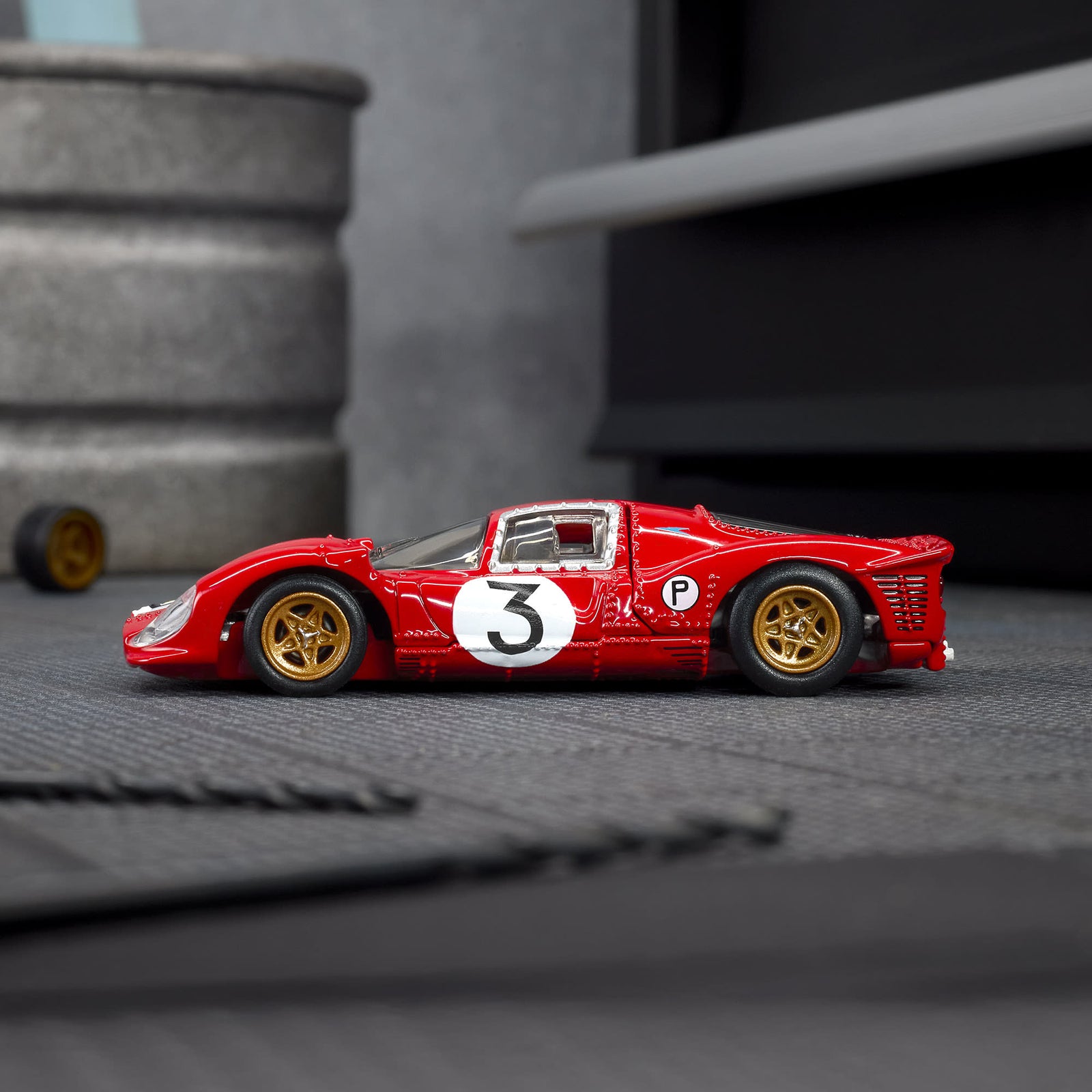 Hot Wheels Elite 64 1967 Ferrari 330 P4