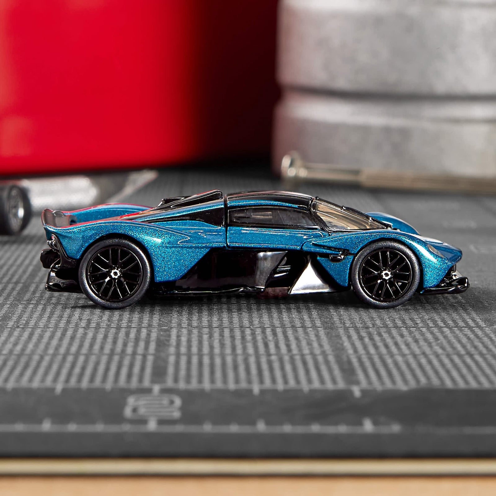 Hot Wheels Elite 64 Aston Martin Valkyrie