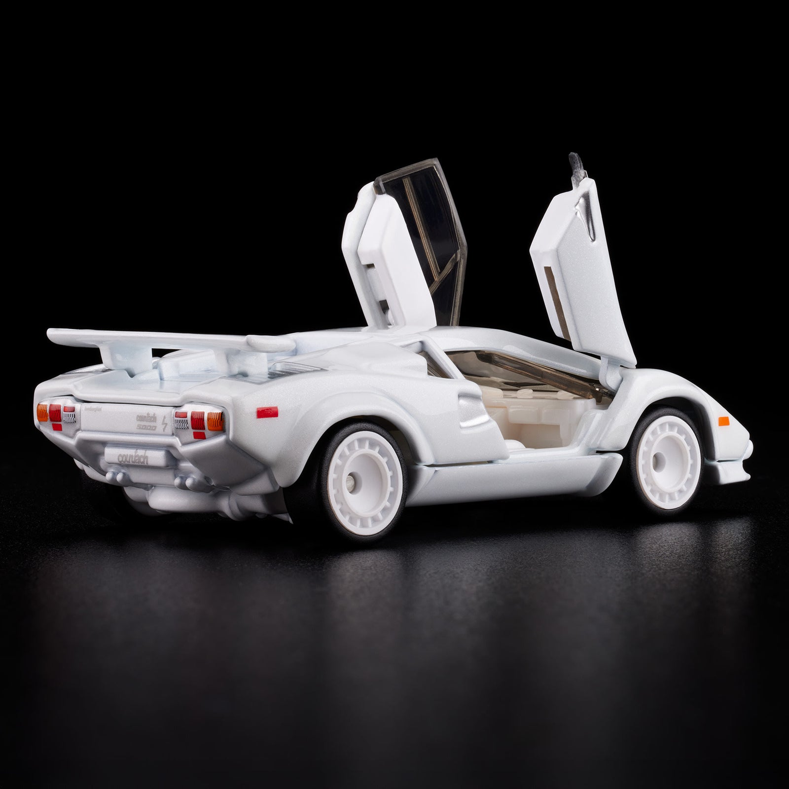 Hot Wheels Countach LP500 S rlc限定 Amazon.com: Hot Wheels '82 Lamborghini Countach LP500 S RLC