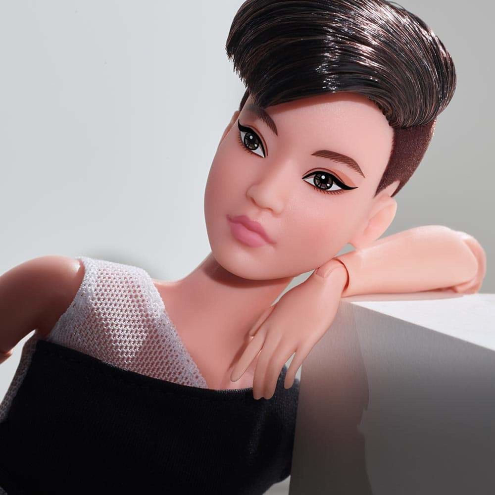 Barbie Looks Doll (Petite, Brunette Pixie Cut)