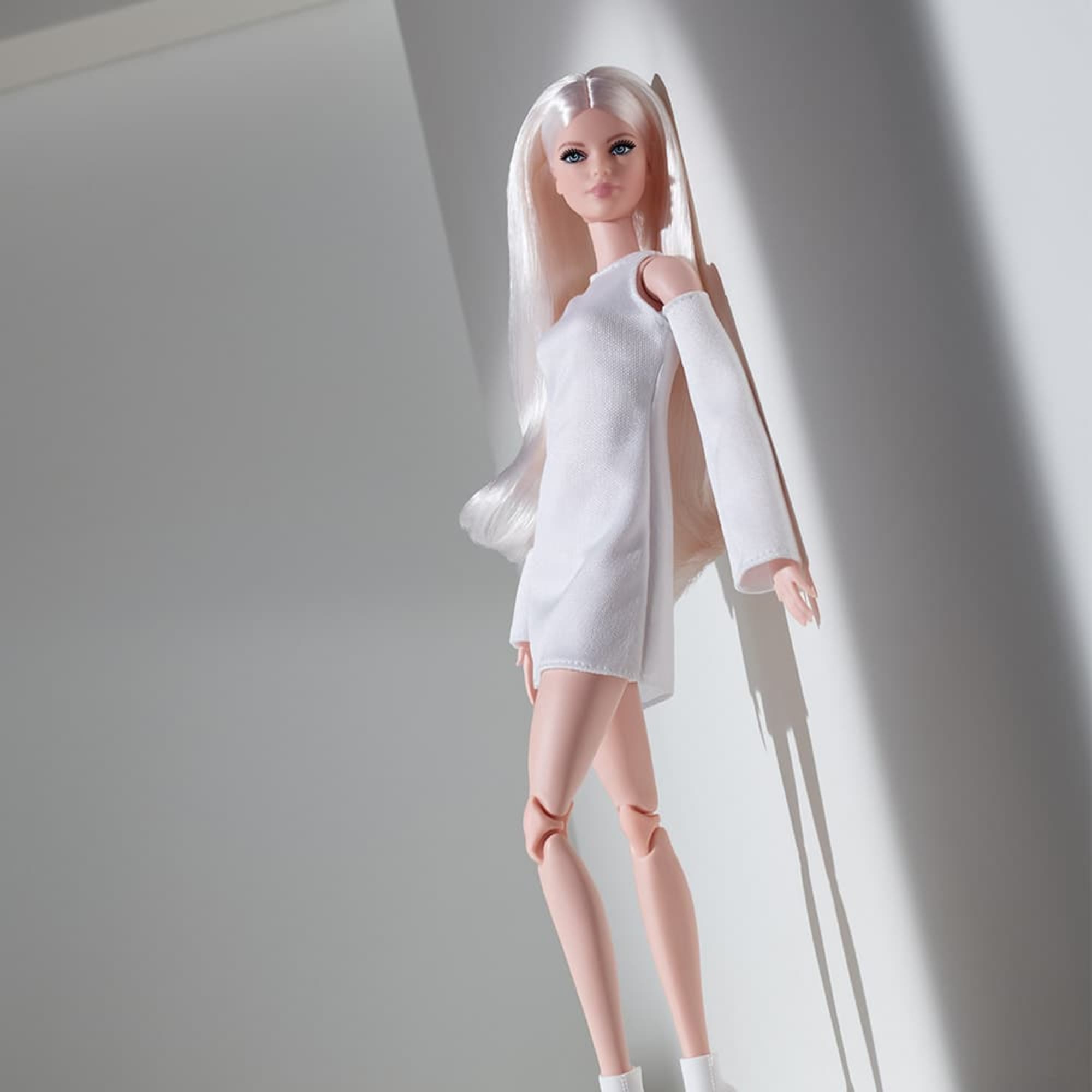 Barbie Looks Doll (Tall, Blonde)
