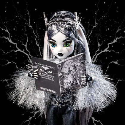 Monster High Voltageous Frankie Stein Reproduction Doll