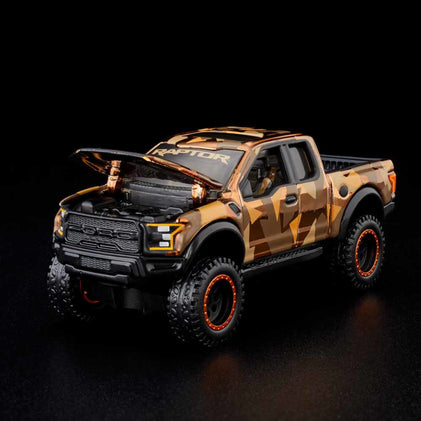Hotwheels HWC  ’17 Ford Raptor F150 Amazon.com: Hot Wheels '17 Ford F 150 Raptor : Toys & Games