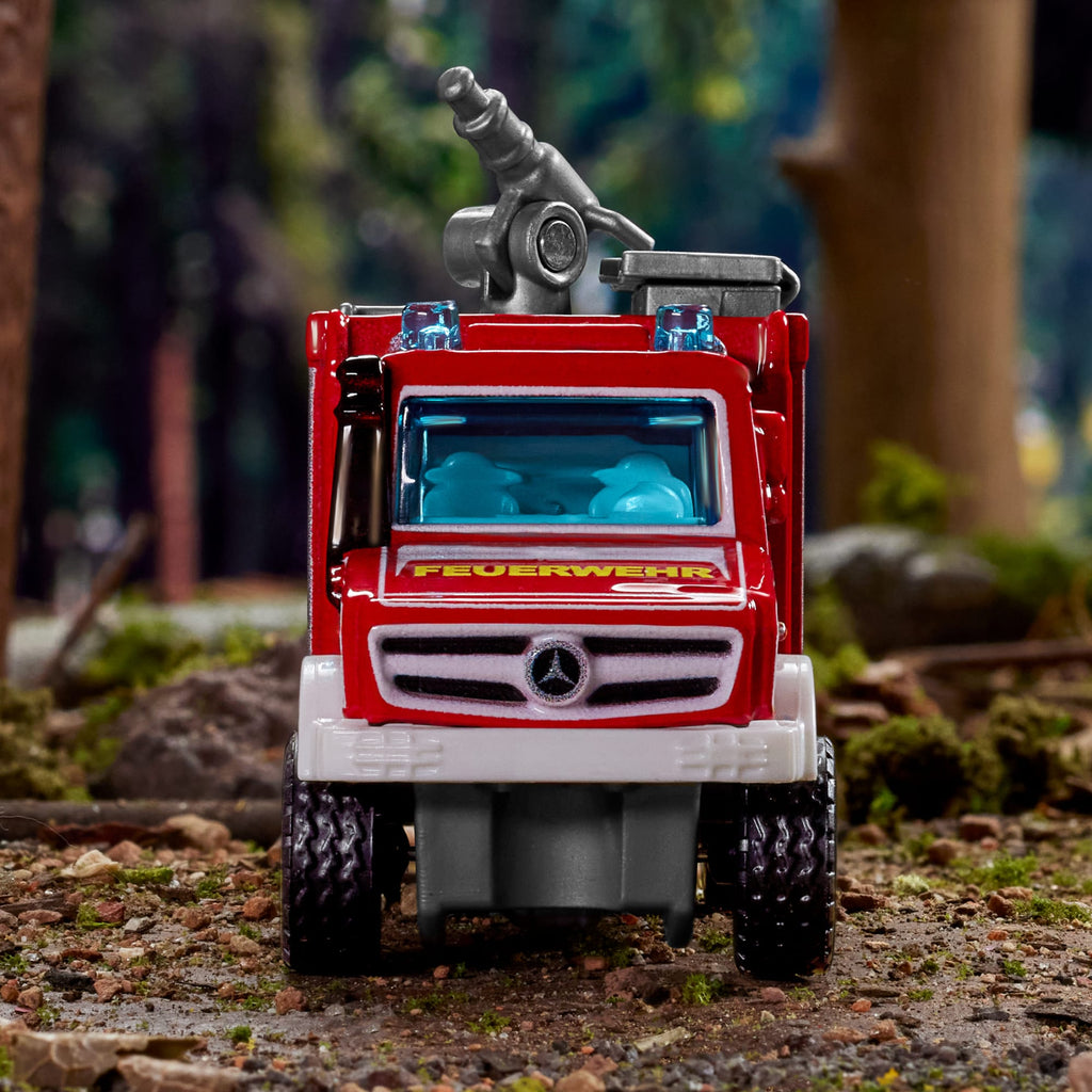 Majorette 3040/3070 - MERCEDES-BENZ Unimog fire rescue remorque 1:43 Majorette 3040/3070 - MERCEDES-BENZ Unimog fire rescue remorque 1:43
