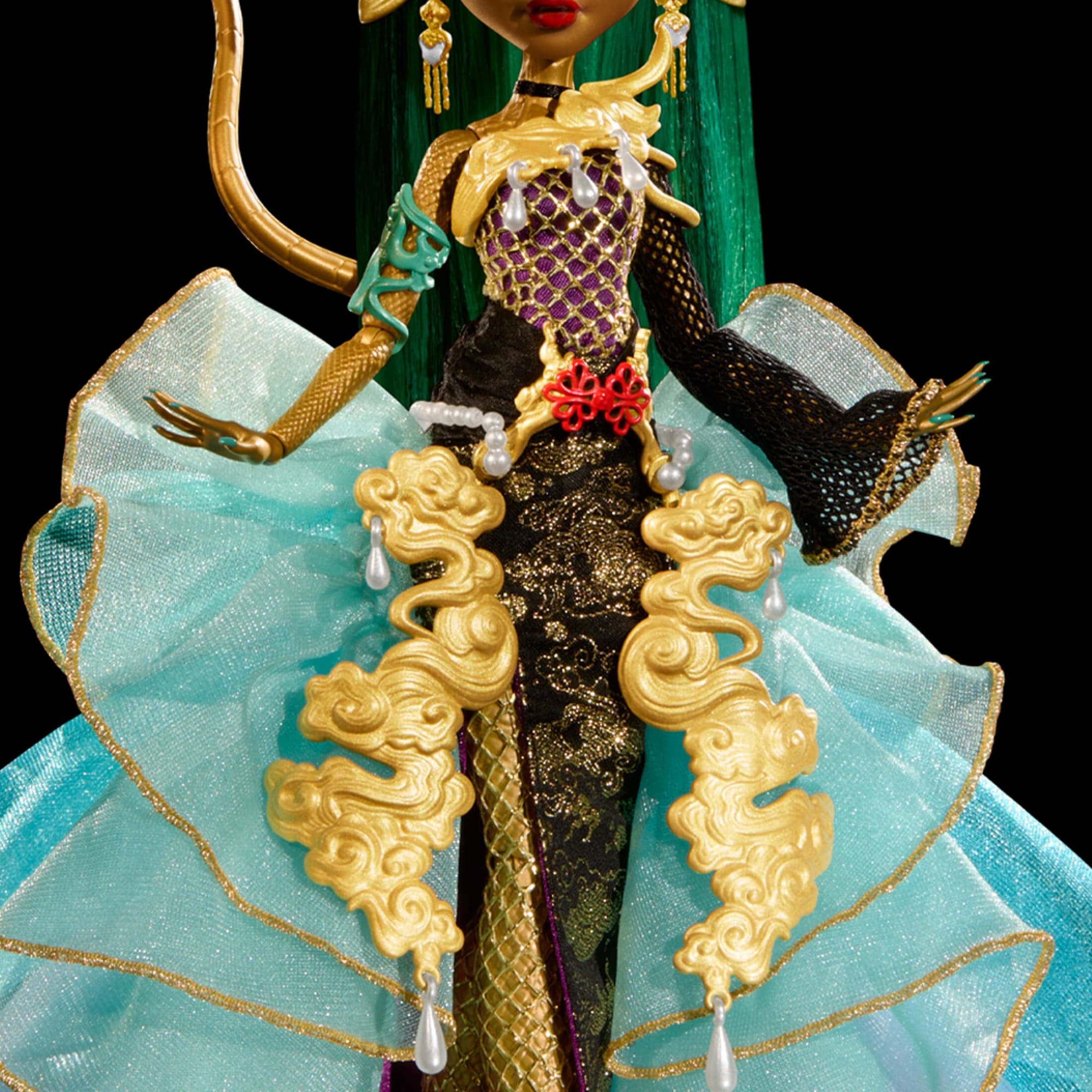 Monster High Jinafire Long Doll 2024 Fang Vote Mattel Creations monster-high-jinafire-long-doll-2024-fang-vote-mattel-creations