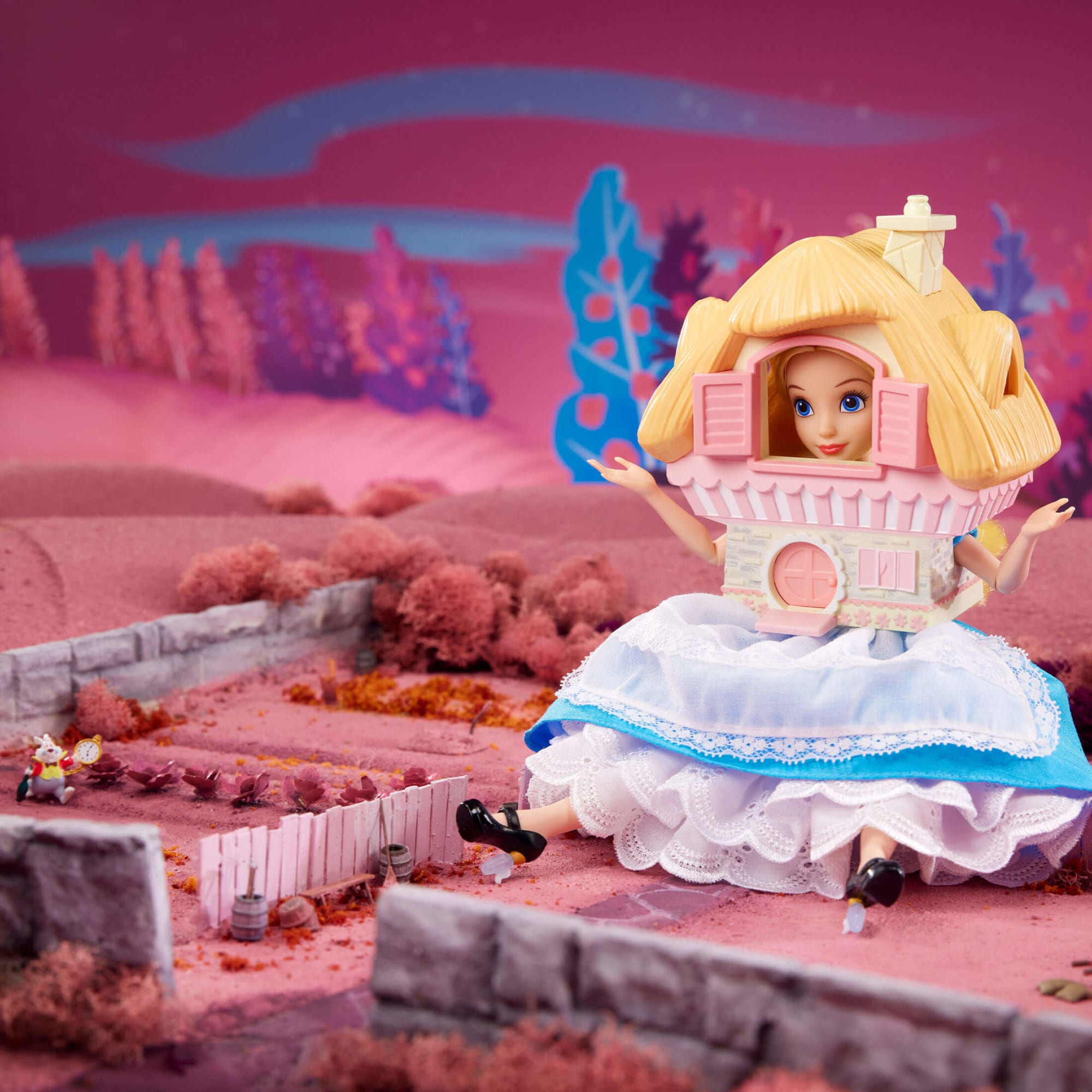 Alice in Wonderland Fantasy Fun Disney Tiny Collection - Wickstead's