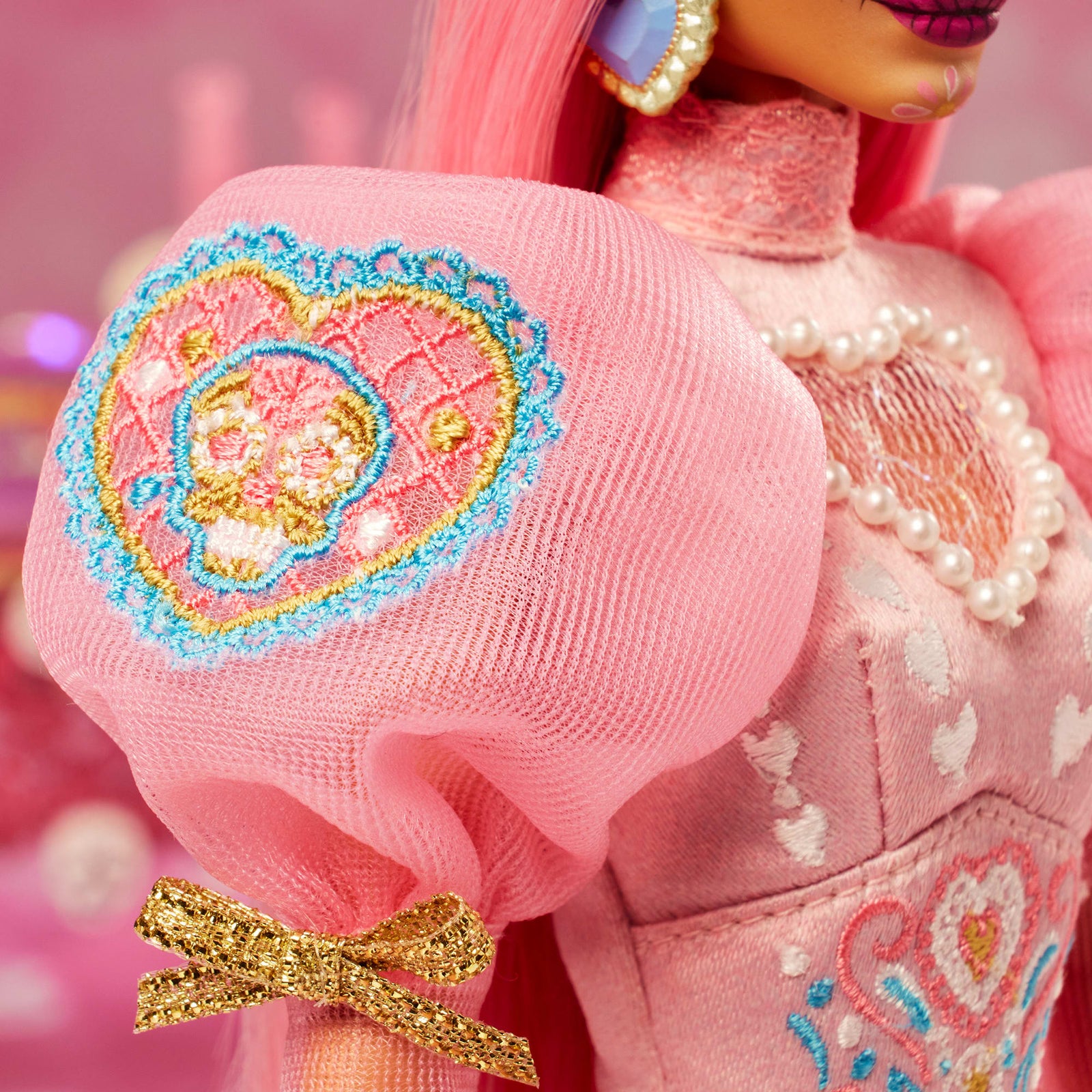 2023 Día De Muertos Barbie x Pink Magnolia Doll