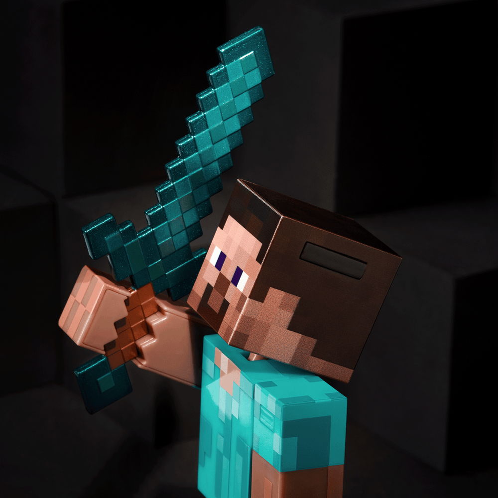 Minecraft Diamond Level Steve Collector Action Figure – Mattel Creations