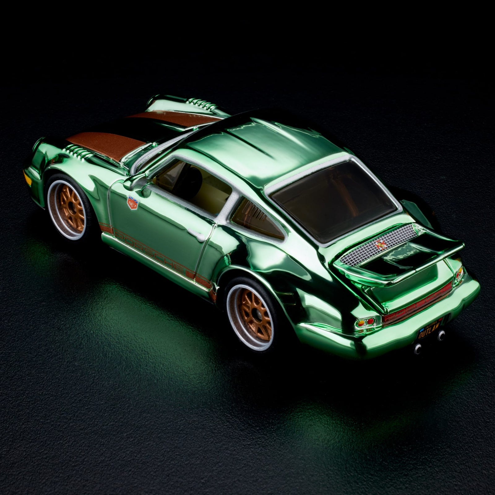 RLC Exclusive Magnus Walker “Urban Outlaw” Porsche 964