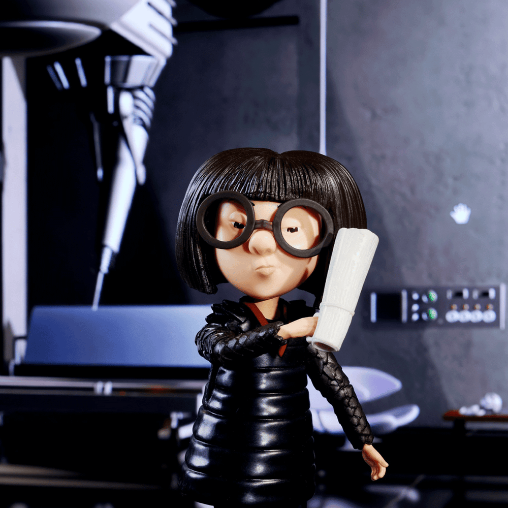 Pixar Spotlight Series Edna Mode Collector Figure The Incredibles ...