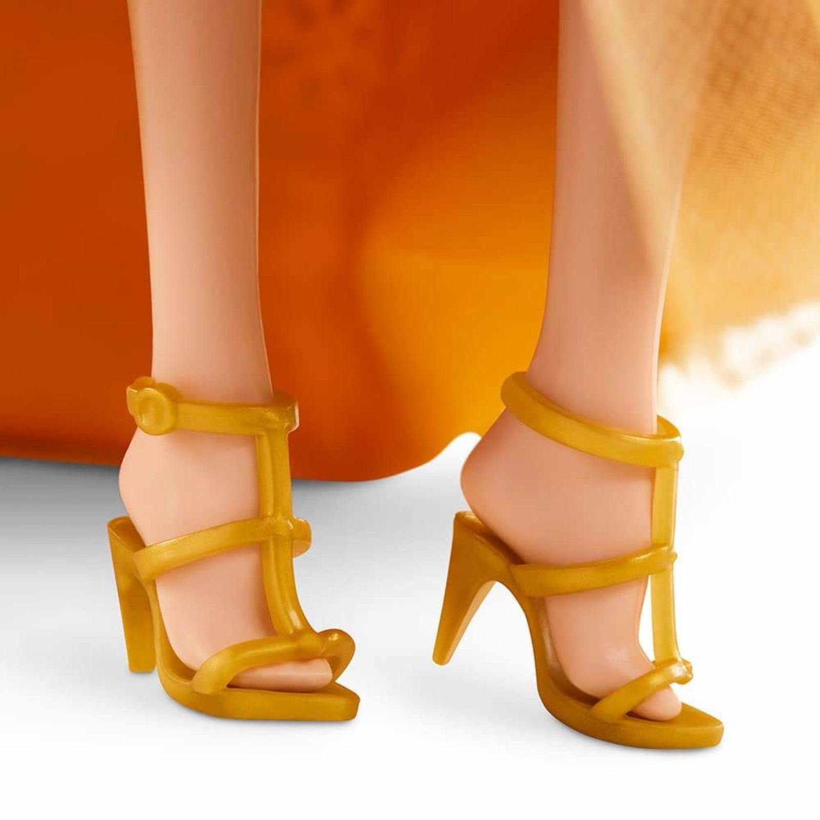 2020 Holiday Barbie Doll, Blonde Long Hair