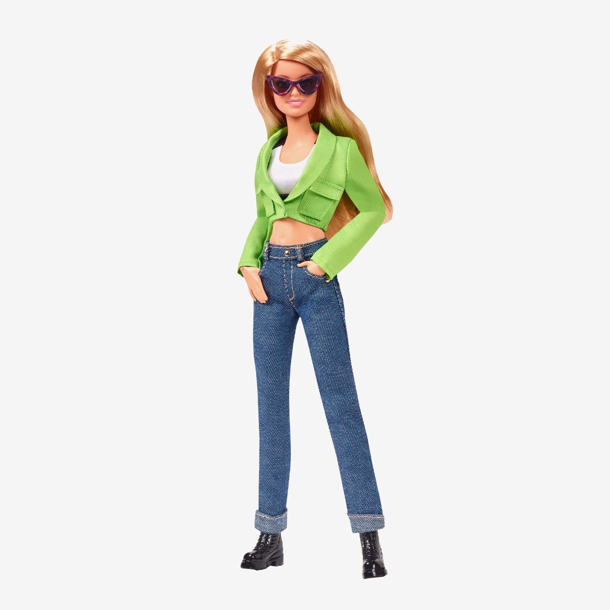 BarbieStyle Fashion Studio & Doll Set – Mattel Creations